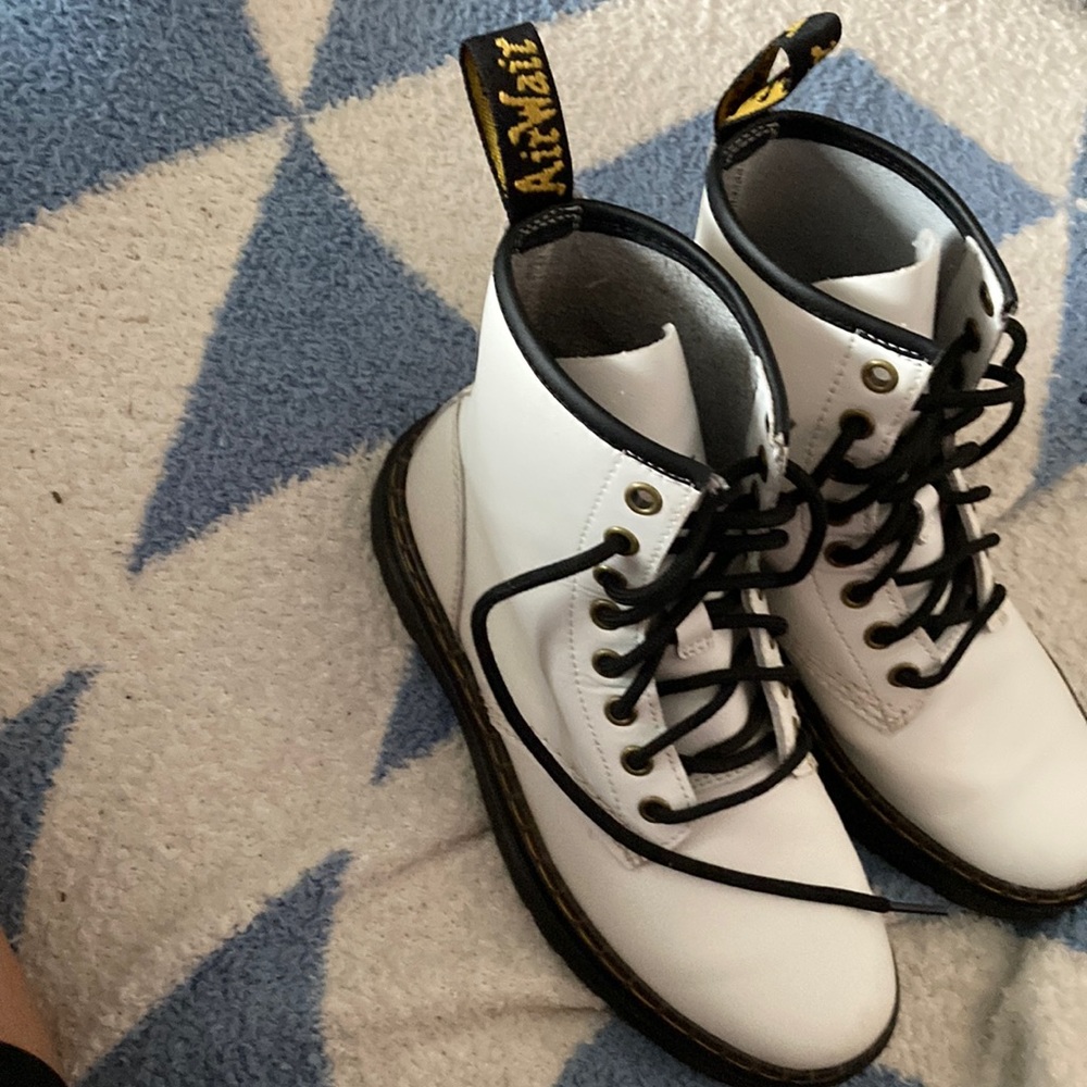 White doc martens size 5